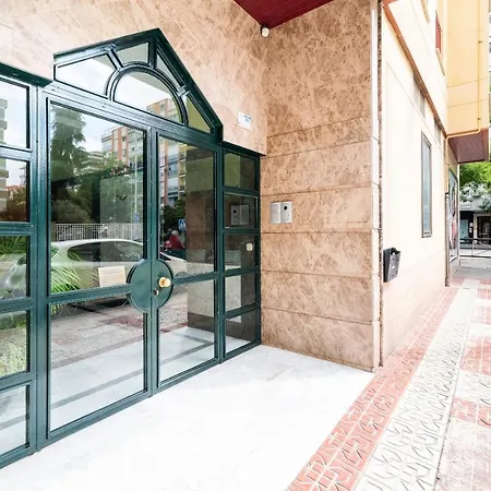 Palacio Centrico Y Silencioso 4-8 Personas Апартаменты *